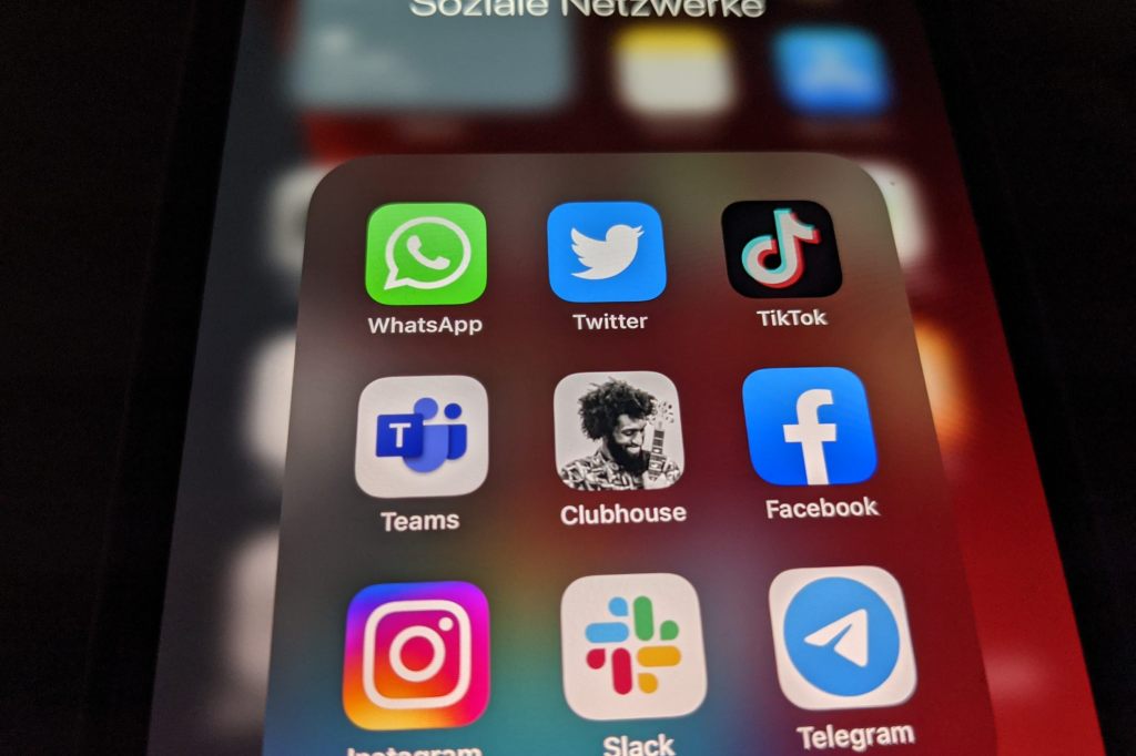 EU-Länder wollen Tiktok, Insta und Co. für Kinder verbieten