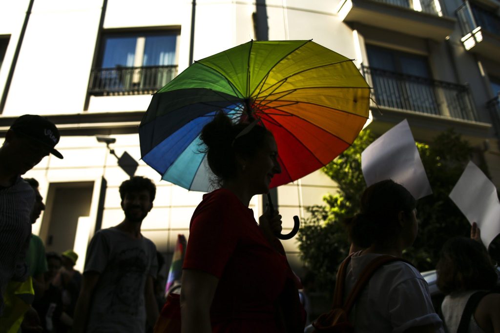 Mehr als 50 Personen wurden bei der Pride-Parade in Istanbul festgenommen