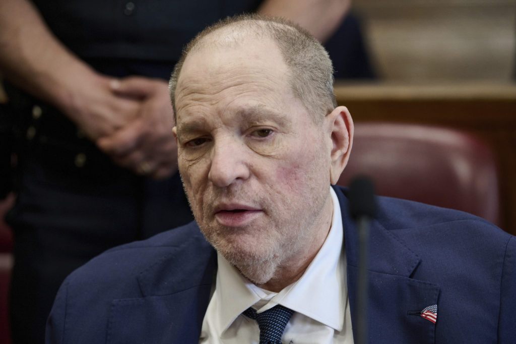 Weinstein in neuem Prozess teils wieder schuldig