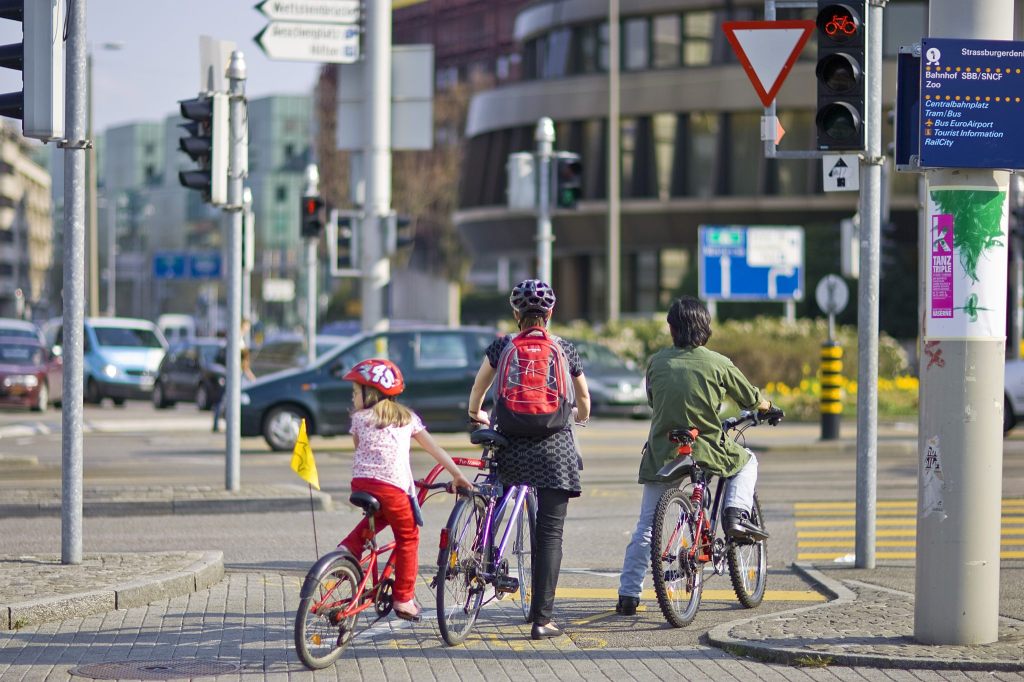 Basel-Stadt setzt neue Regeln für Velos und E-Bikes um
