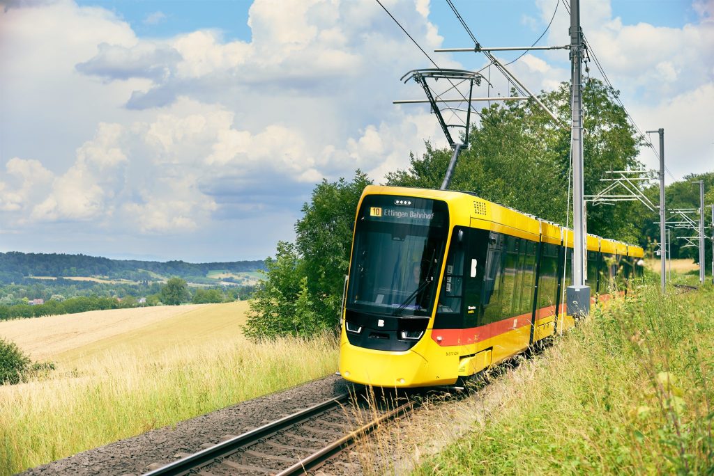 Baselbieter Tramlinie erhält einen ein Kilometer langen Solarzaun