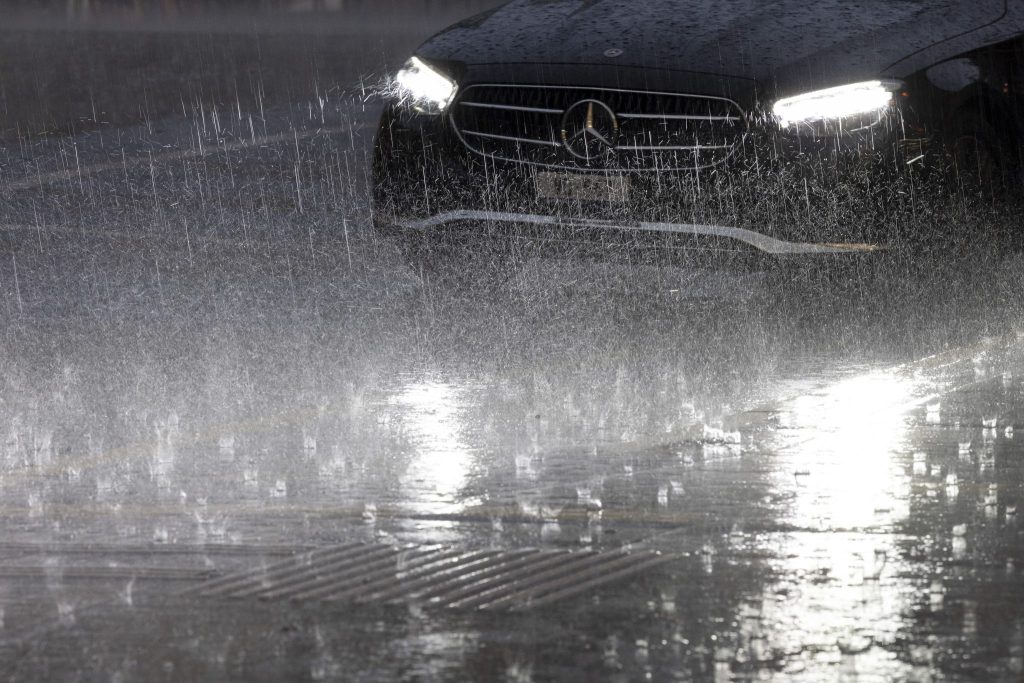 Unwetter im Anmarsch: Heute sind teils heftige Gewitter möglich