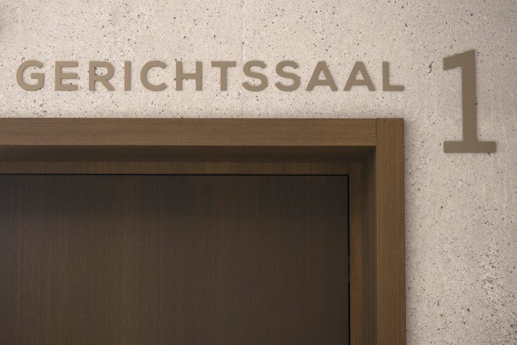 Mutmasslicher Protz-Betrüger steht in Zürich vor Gericht