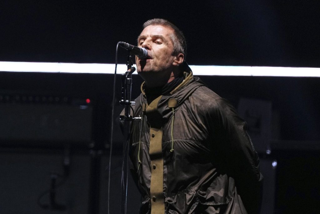 Oasis erobert britische Albumcharts nach Tourstart