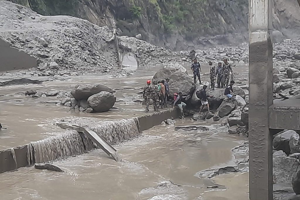 Mindestens acht Tote bei Überflutungen in Nepal