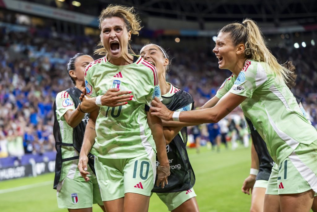 Italiens Frauen stehen als erstes Team im EM-Halbfinale
