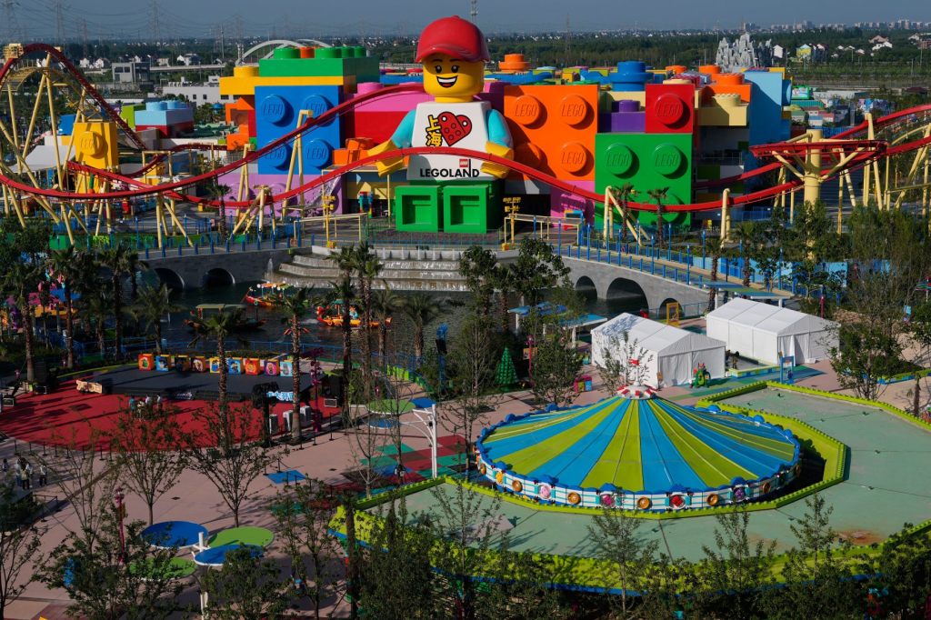 Shanghai eröffnet das grösste Legoland der Welt