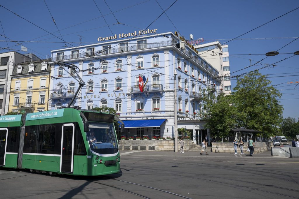 Hotellerie verzeichnet auch im Juli mehr Übernachtungen