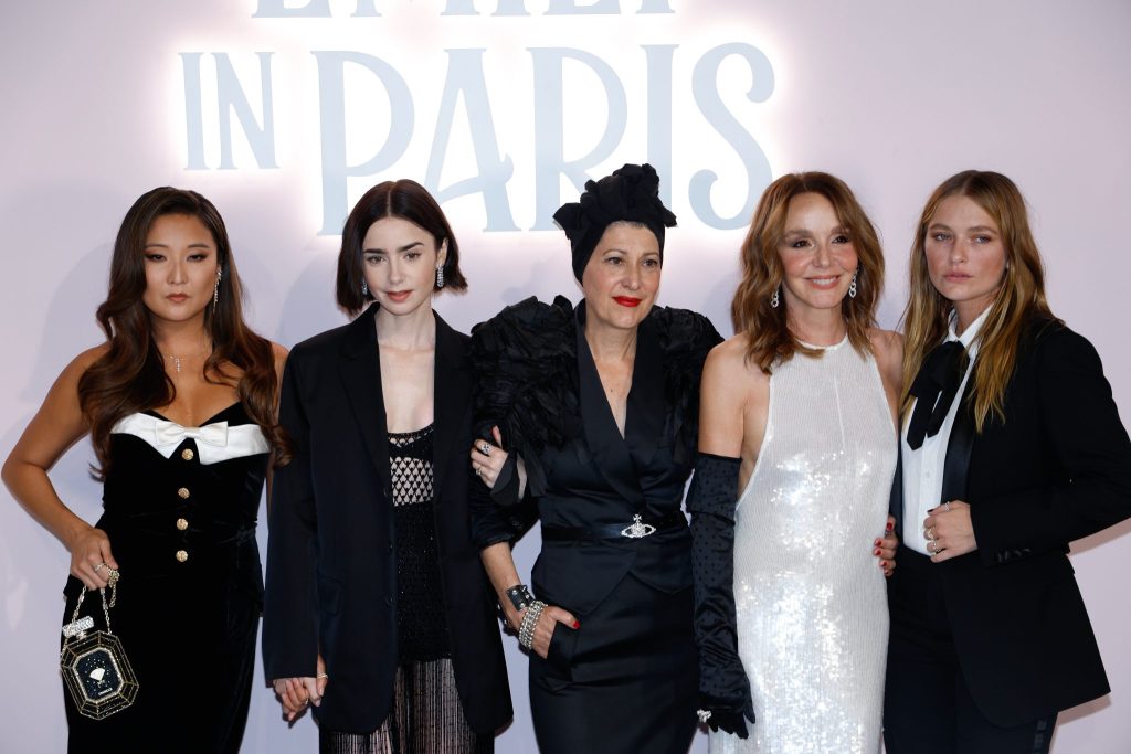 Drama am Set von «Emily in Paris»: Regieassistent stirbt