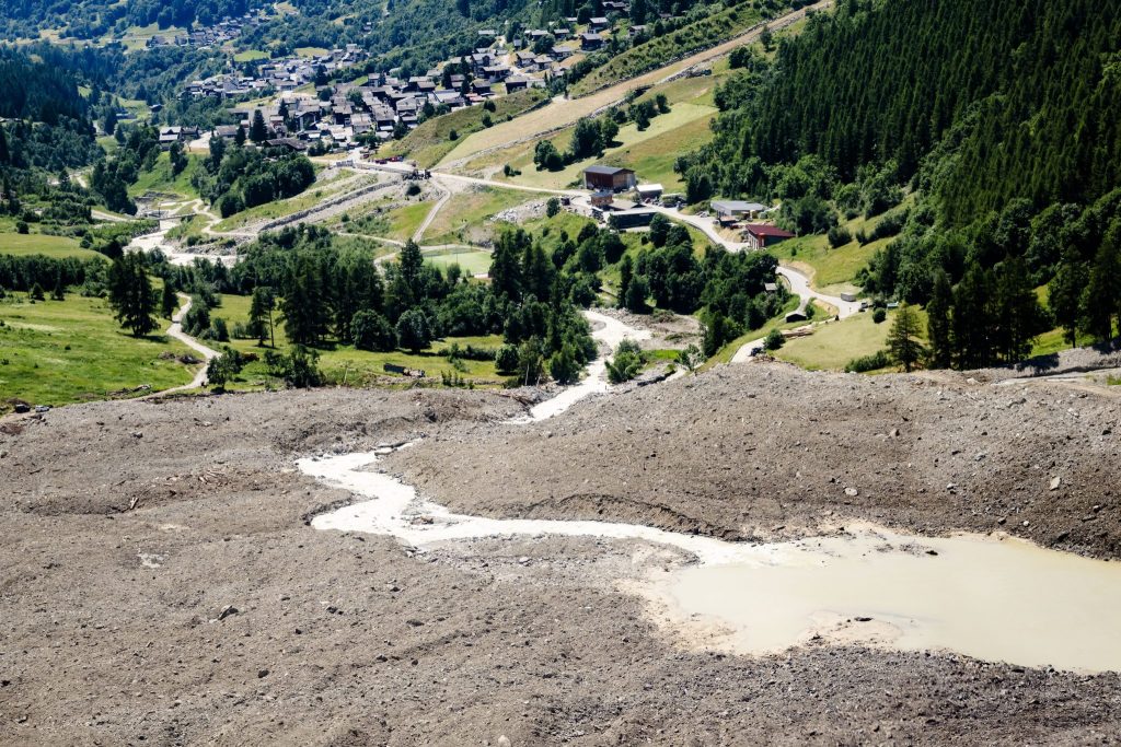 Blatten soll in vier Jahren wieder aufgebaut sein