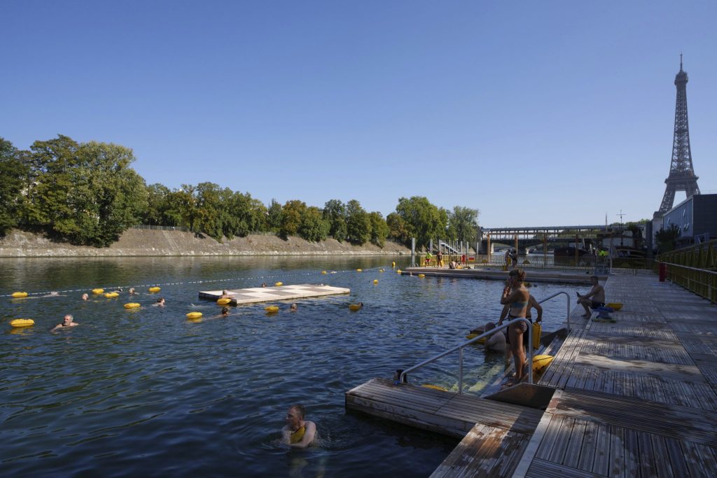 Freibäder in der Seine in Paris sind Riesenerfolg