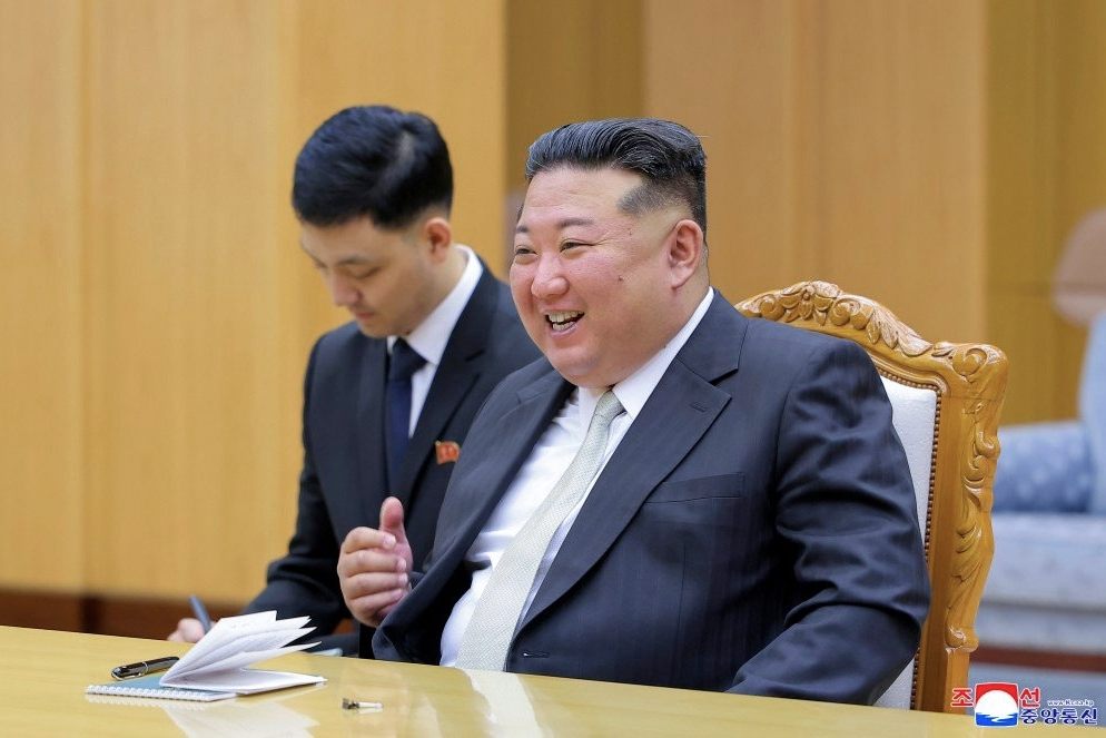 Kim Jong Un verkündet Ausweitung von Atomwaffenprogramm