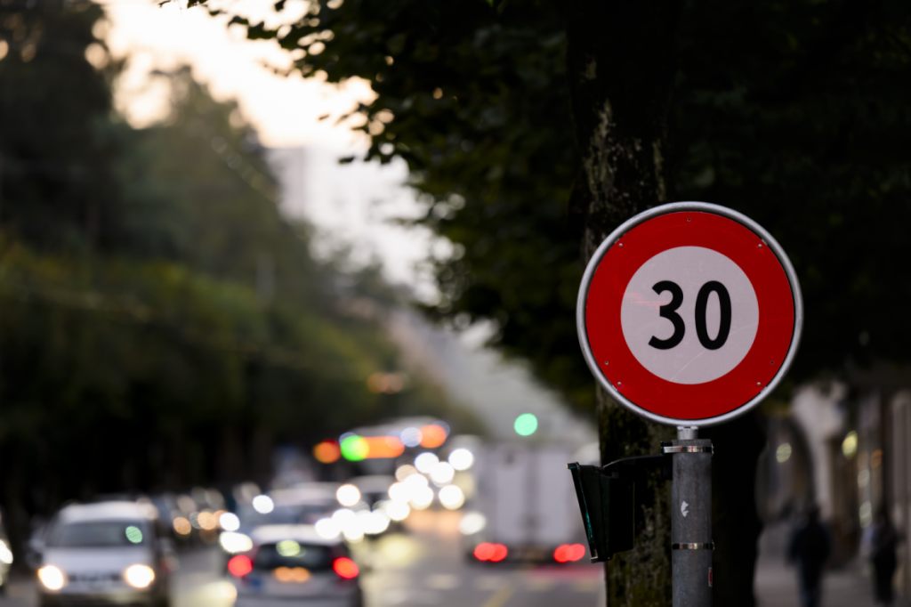 Landrat für Gegenvorschlag zur Anti-Tempo-30-Initiative