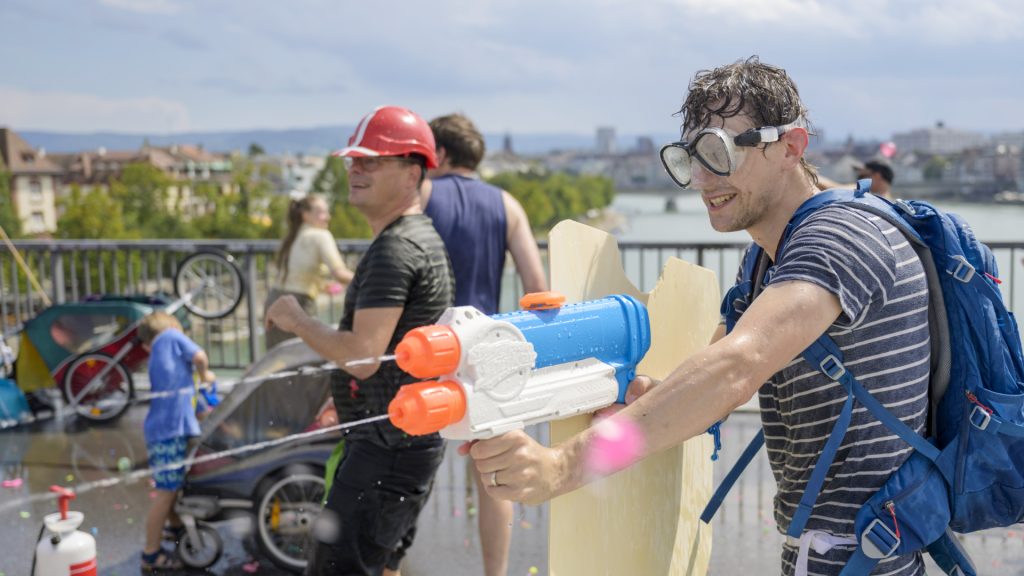 4056 proklamiert den Sieg der Wasserschlacht für sich