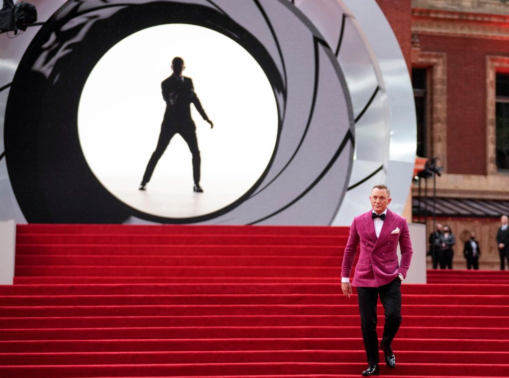 Steven Knight schreibt Drehbuch für neuen James-Bond-Film