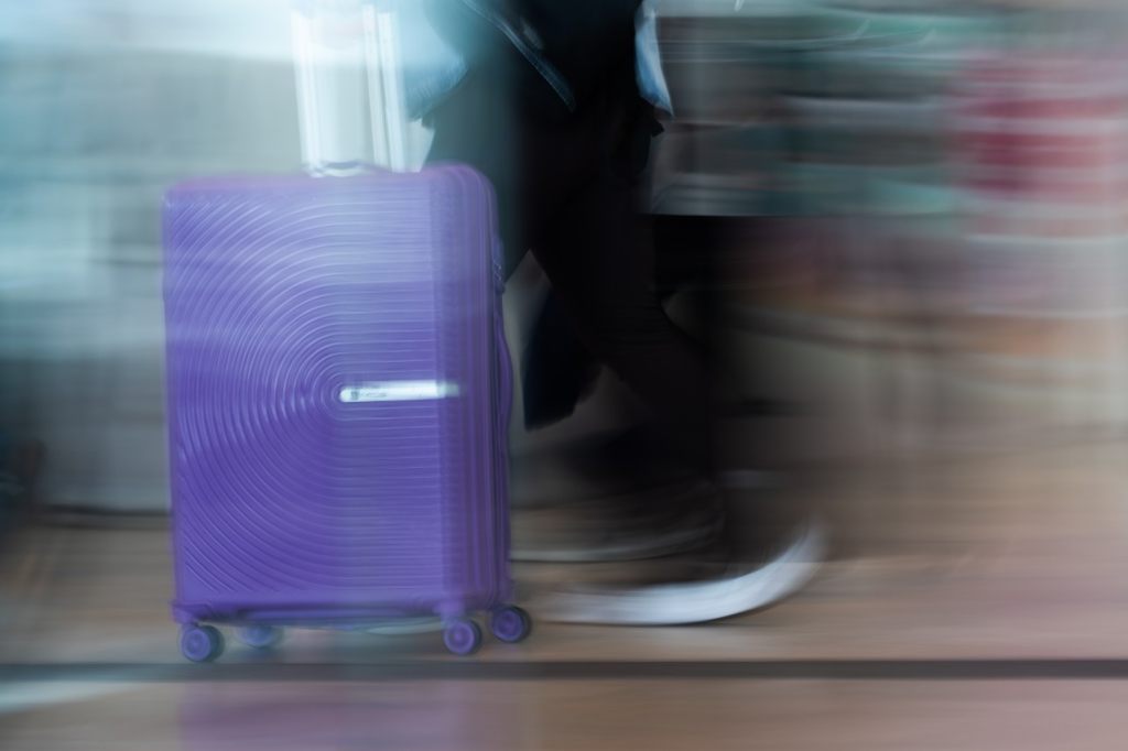 Zweijährige in Koffer entdeckt