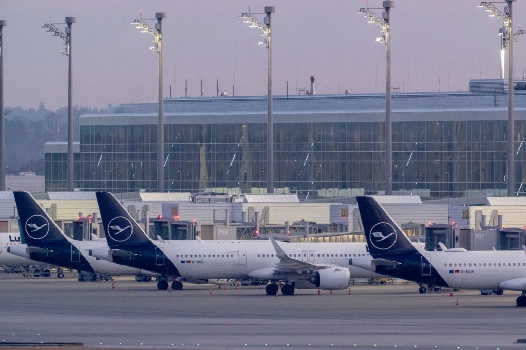Lufthansa prüft Boeing-Käufe über Schweiz