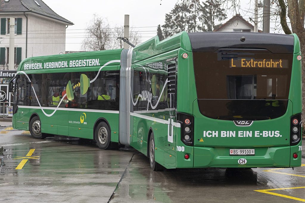 Regierungsrat will Darlehen für elf E-Gelenkbusse gewähren