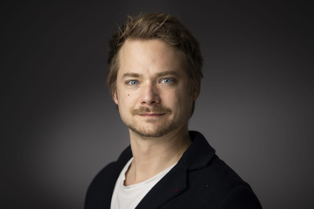 Sven Schelker spielt Stiller – zumindest zur Hälfte