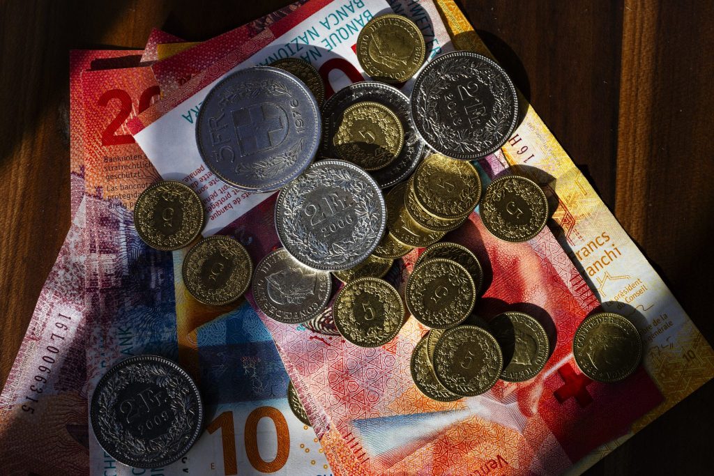 Streit ums Geld: 11 Baselbieter Gemeinden lancieren zwei Initiativen