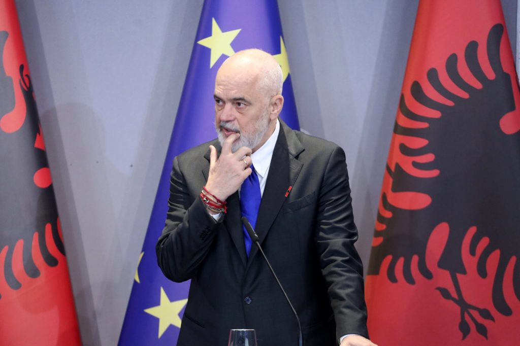 Albaniens Premier will KI-Server zu «Ministerin» ernennen