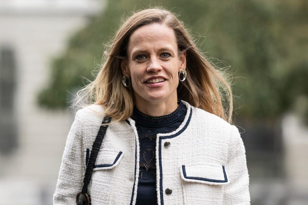 Francine Zimmermann wird neue Chefin des Bundesamts für Zivilluftfahrt