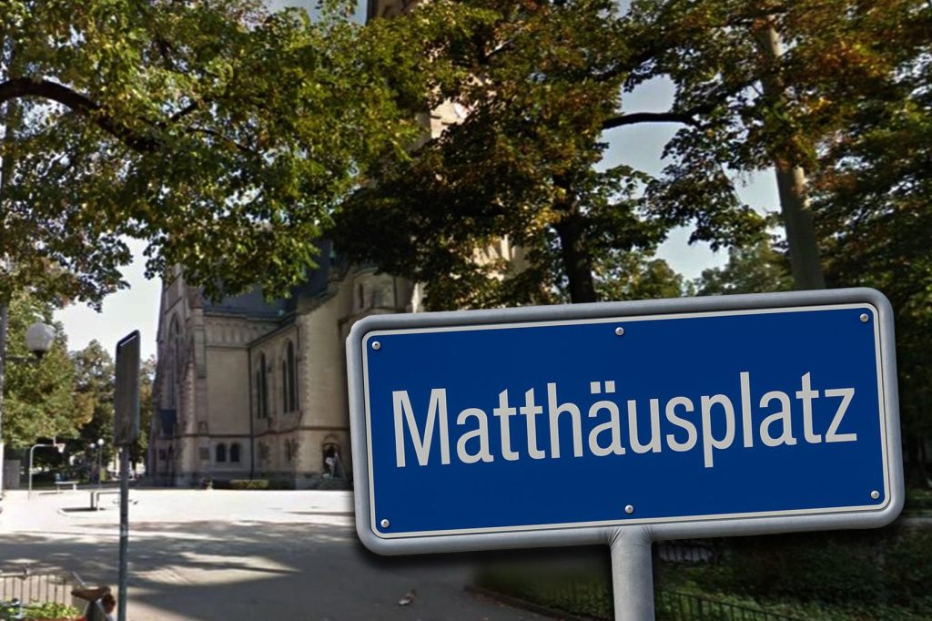 Der Platz um die Matthäuskirche heisst nun Matthäusplatz