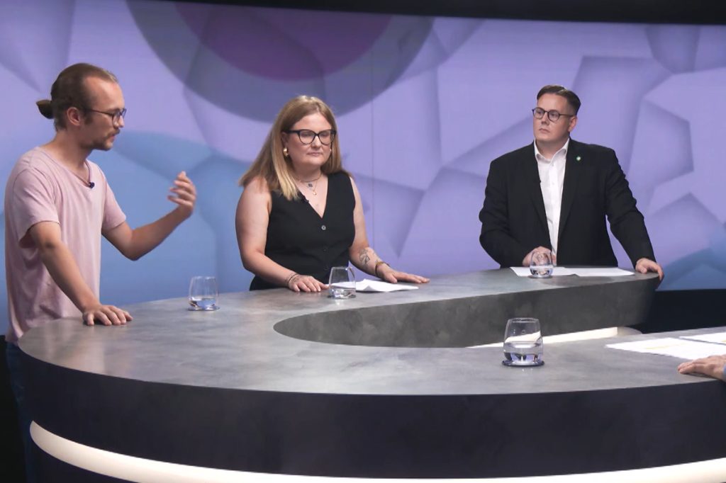 E-ID, Frühfranzösisch und PS-Beschränkung – Jungpolitiker im Schlagabtausch