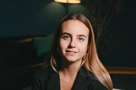 Bevor es ins Wochenende geht: Zehn Random-Fragen an Praktikantin Giulia