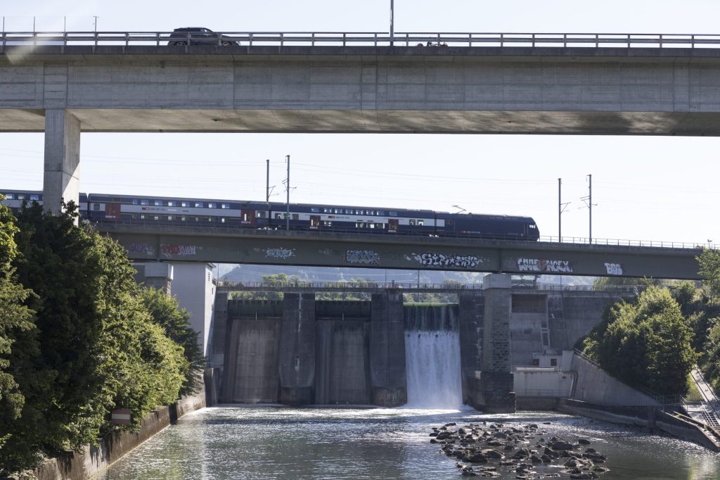 Fischer findet vermisste Frau tot beim Wasserkraftwerk Wettingen