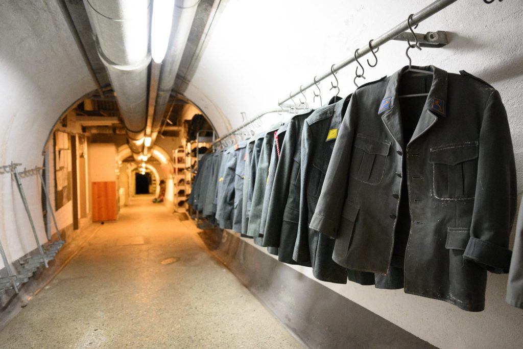 Schweiz rüstet Schutzbauten auf und passt Zivilschutzsystem an