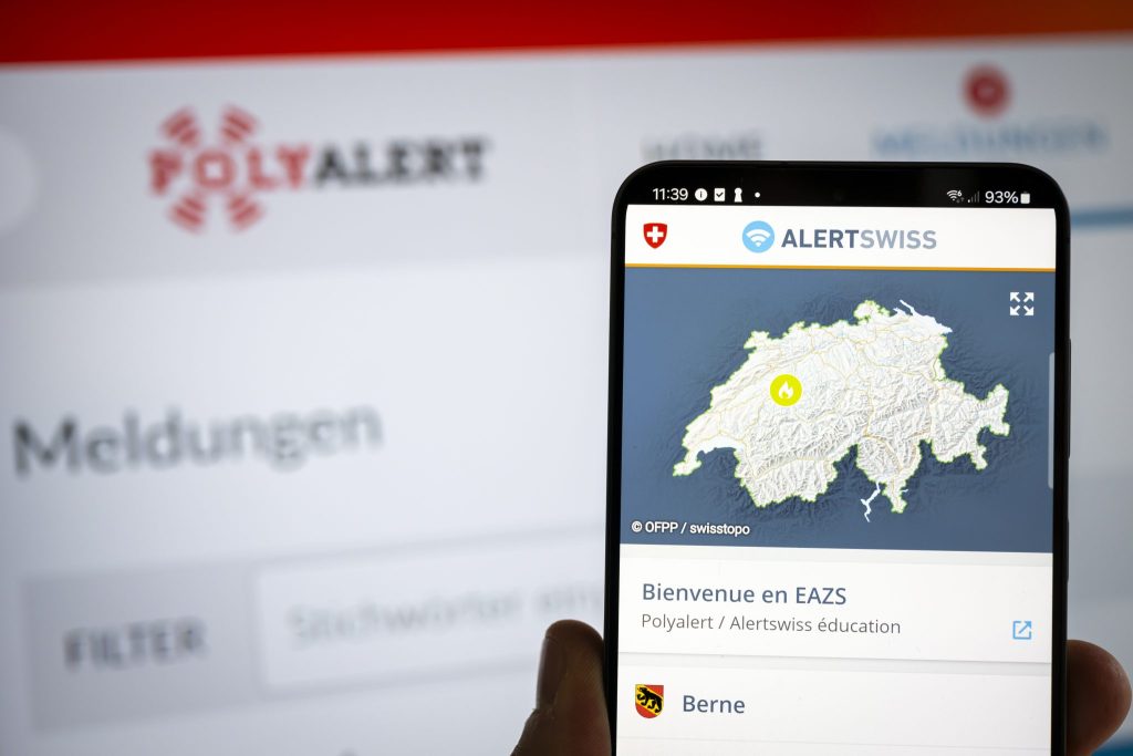 Für Alarmierungen via Handy braucht es Gesetzesänderungen