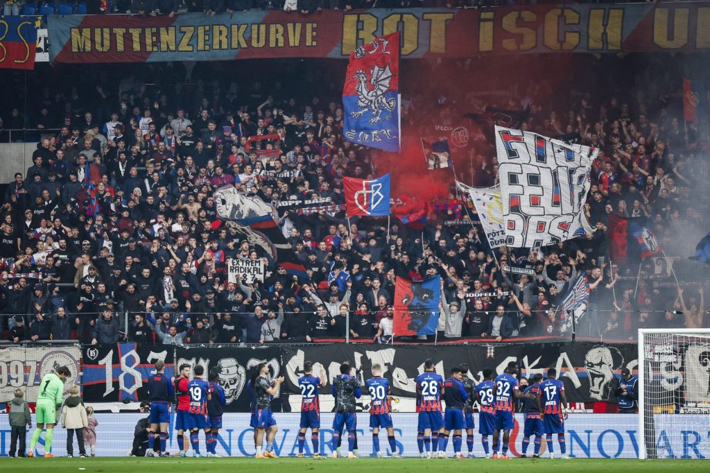 Uefa verhängt saftige Busse und Strafe auf Bewährung gegen den FCB