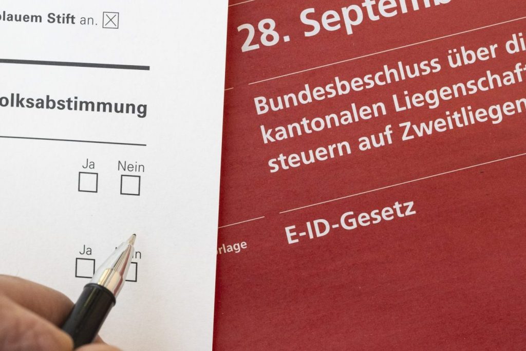 Beschwerden gegen E-ID-Abstimmung kommen vors Bundesgericht