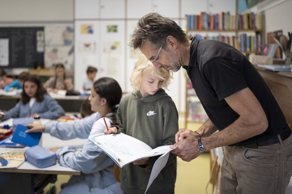 Weil weniger Kinder geboren werden: Bedarf an Primarlehrpersonen wird sinken