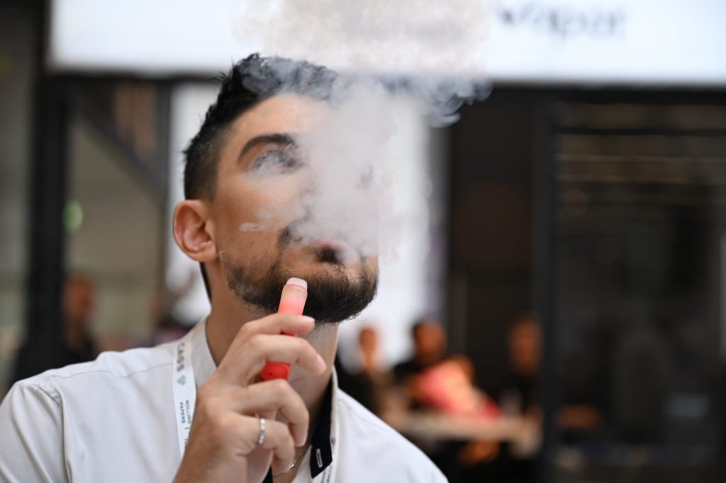 Anteil der Raucher geht zurück – aber Vapen als Gefahr