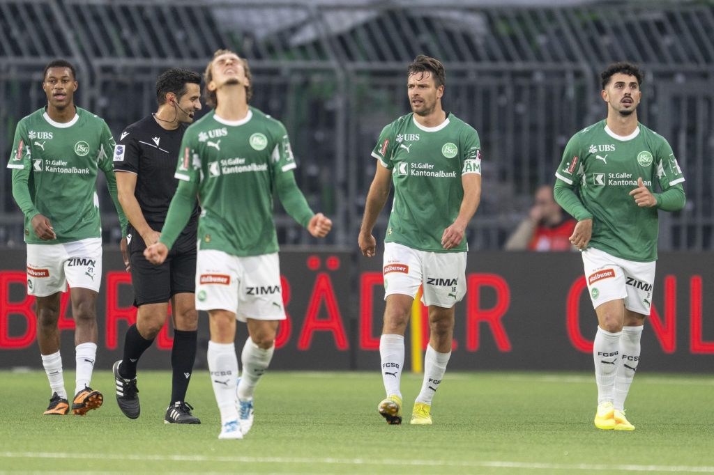 Luzern holt 0:2 auf, St. Gallen gewinnt in Bern