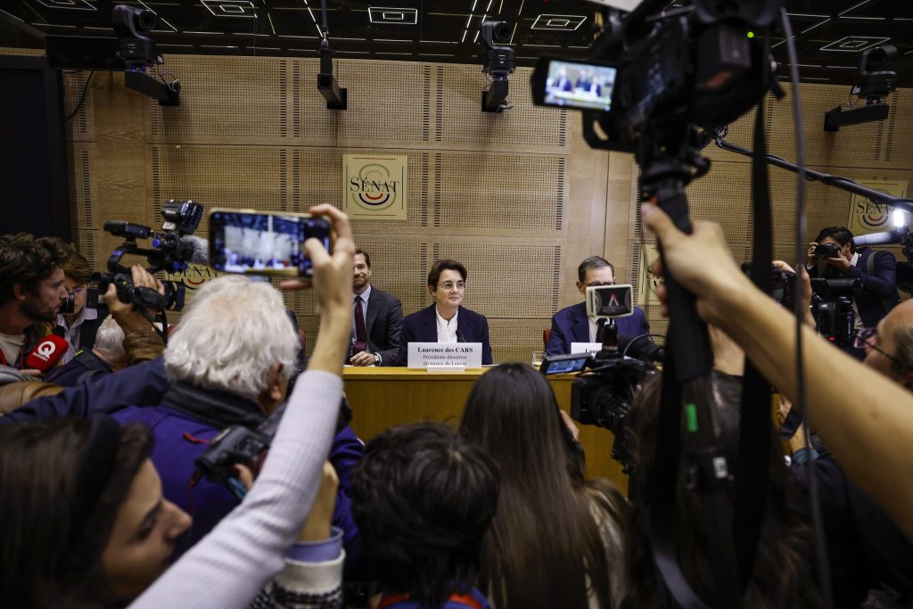 Louvre-Direktorin bot Rücktritt an – Ministerin lehnte ab