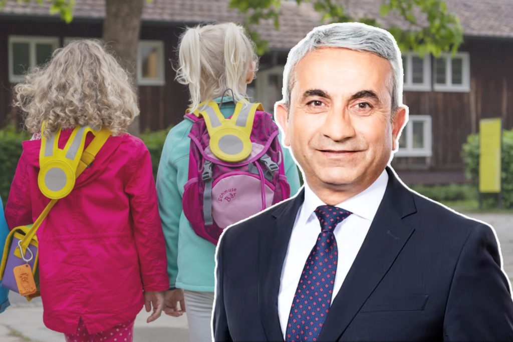 40 Kinder richten ihre Wünsche für Basel an Bildungsdirektor Mustafa Atici