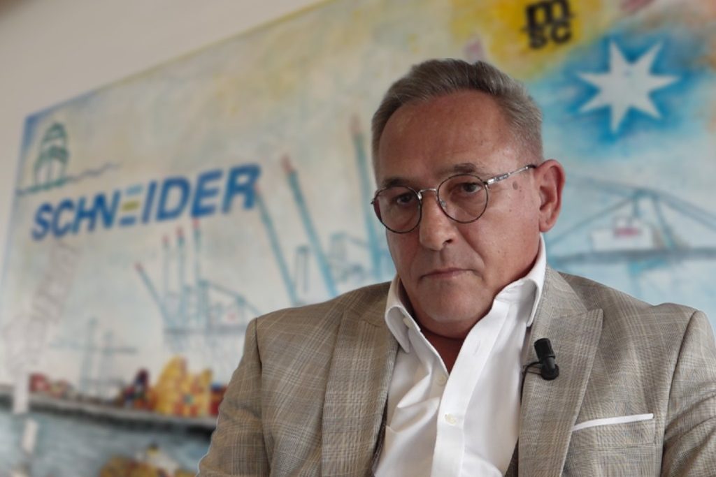 Ein Viertel weniger Exporte: Basler Logistikfirma leidet unter Trump-Zöllen