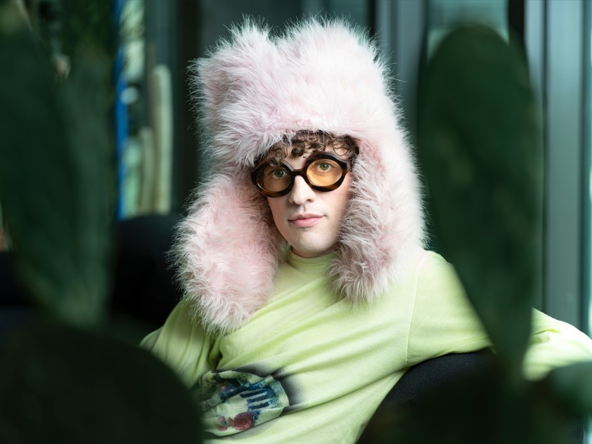 Nemo emanzipiert sich mit dem ersten Album vom ESC-Trubel