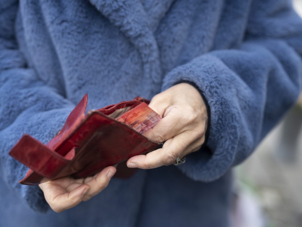Regierung beantragt Teuerungsausgleich von 0,3 Prozent