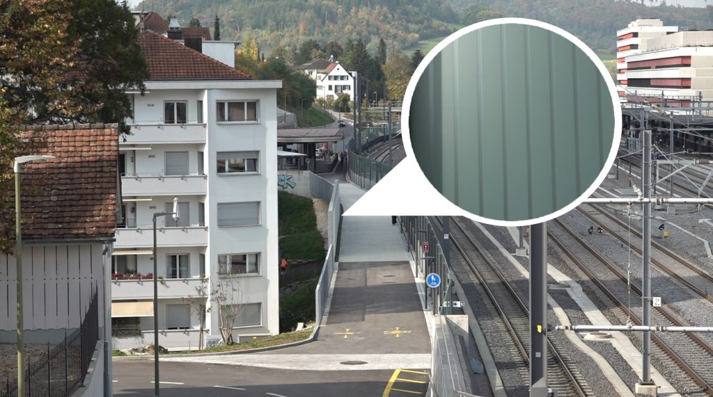 Sichtschutzfolie ist des Streits Lösung: Schwieristeg nach 10 Monaten eröffnet