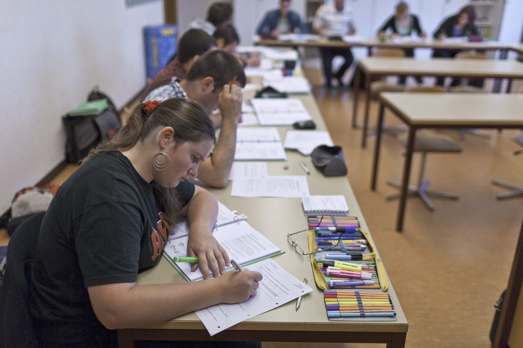 Bundesrat will keine zusätzliche Ferienwoche in der Lehrzeit