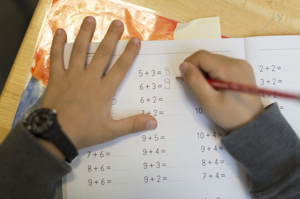 Finger-Rechnen ist laut Studie Sprungbrett für Mathematik-Erfolg
