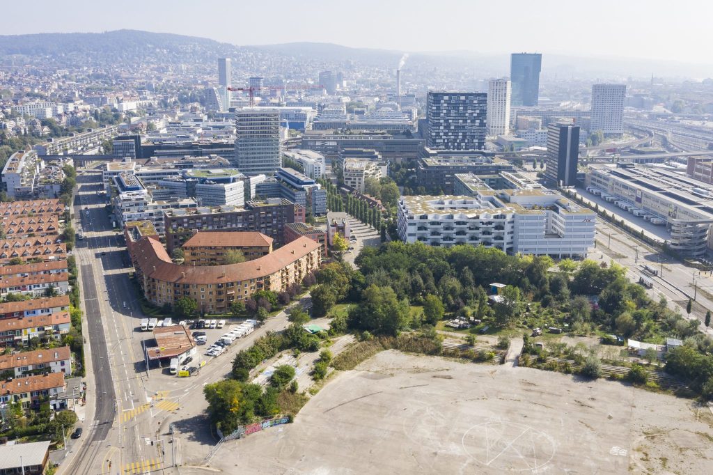 Zürcher Stadiongegner blockieren Hardturmstadion weiter