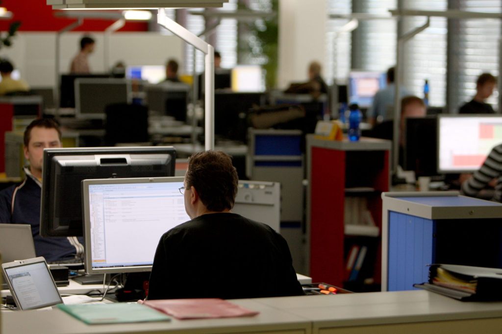 Fachkräftemangel entschärft sich wegen kühler Konjunktur weiter