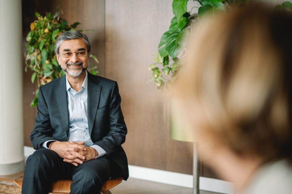 Nestlé-Strategie-Chef Sanjay Bahadur geht in Pension