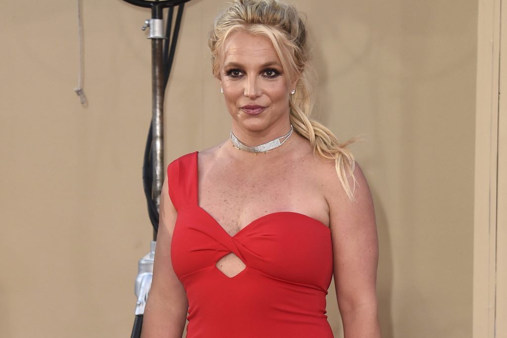 Britney Spears feiert Pyjamaparty mit Kardashian-Schwestern
