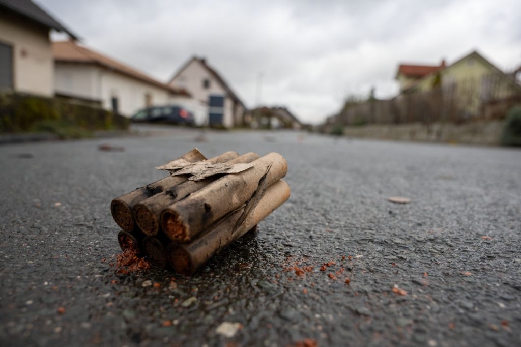 Nur laute Böller ohne Lichteffekte sollen verboten werden